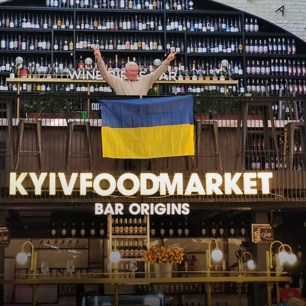 Понад мільйон раціонів і гречка з крабом: як працює Kyiv Food Market під час війни — Репортаж на The Village Україна