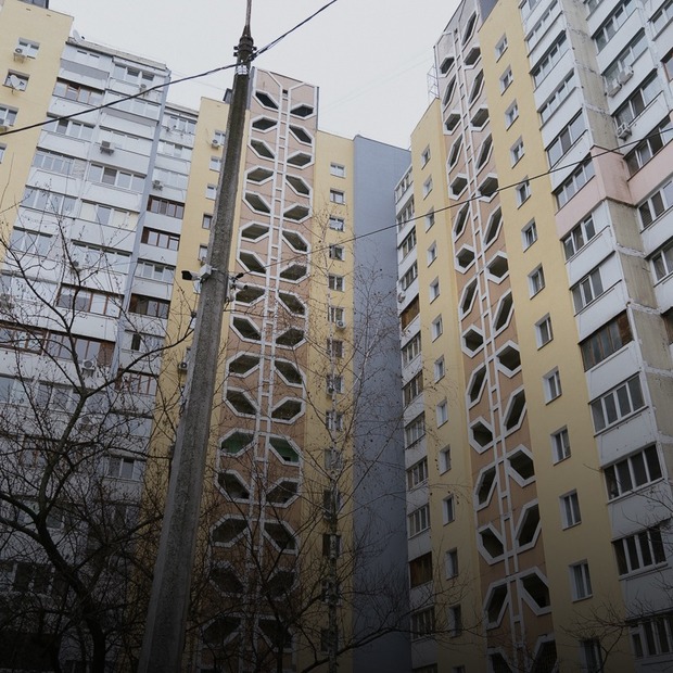 «Заощадили 430 тисяч на опаленні»: як жителі багатоповерхівки зробили будинок енергоефективним — Репортаж на The Village Україна