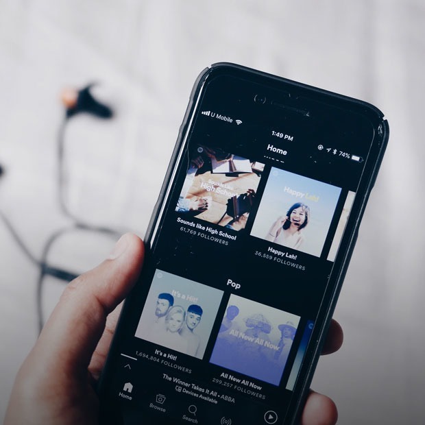 Spotify в Україні: що це таке та як сервіс змінить музичний ринок (або не змінить) — Як це працює на The Village Україна