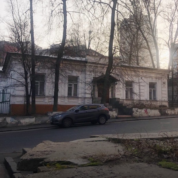 Як ми захищали історичний будинок на Обсерваторній і нас забрала поліція. Дві розповіді
— Архітектура на The Village Україна