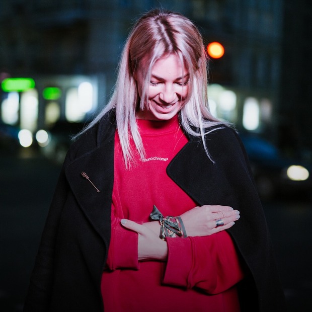 Яна Бучко, 33 роки, фешн-консультантка, власниця агентства Busy Agency — Зовнішній вигляд на The Village Україна