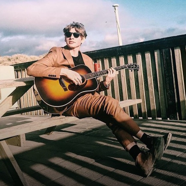 Небанальна музика: 9 треків від гітариста Circa Waves Джо Фальконера — Плейлист на The Village Україна