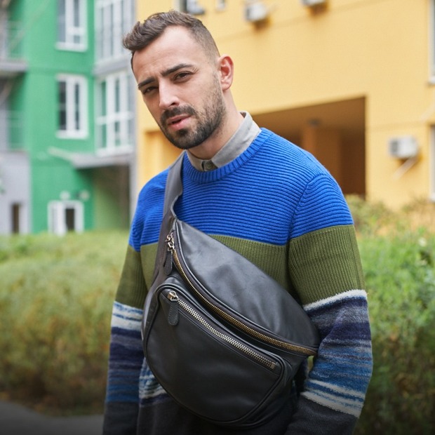 Денис Логвиненко, 34 роки, керівний партнер агенції Havas Digital Kyiv — Зовнішній вигляд на The Village Україна