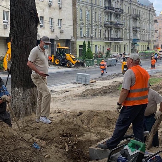 Ремонт на вулиці Франка обмежив роботу малого бізнесу. Ми запитали, чому так сталося — Інфраструктура на The Village Україна
