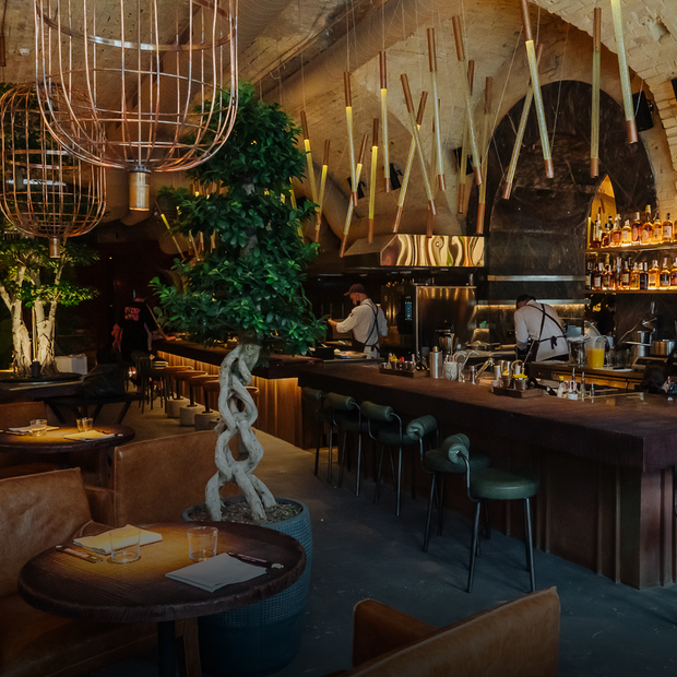 Virgin Izakaya Bar у корпусі заводу «Арсенал» — Нове місце на The Village Україна