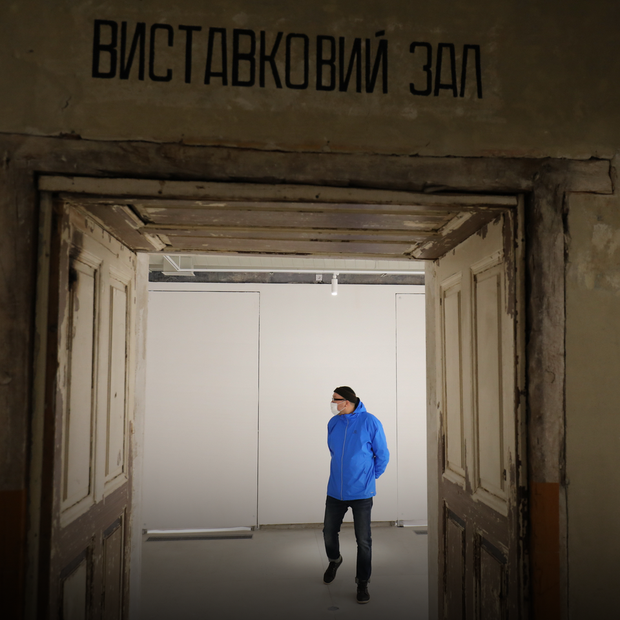 Подивіться на львівській артцентр, який відкритий у неоготичній кам’яниці XIX століття — Львів на The Village Україна