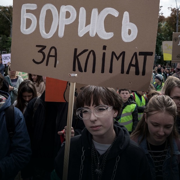 «Тікати не буде куди!». Як у Києві влаштували Марш за клімат
— Фоторепортаж на The Village Україна