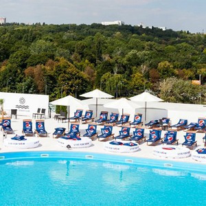 Фоторепортаж: Пляжный клуб на крыше Ocean Plaza — Фоторепортаж на The Village Україна