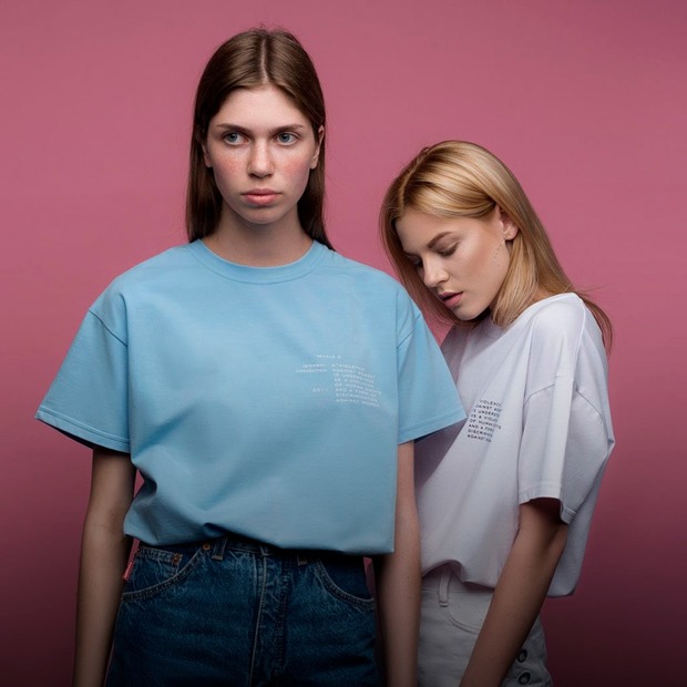 Права жінок на футболках Fashion AID — Покупка тижня на The Village Україна
