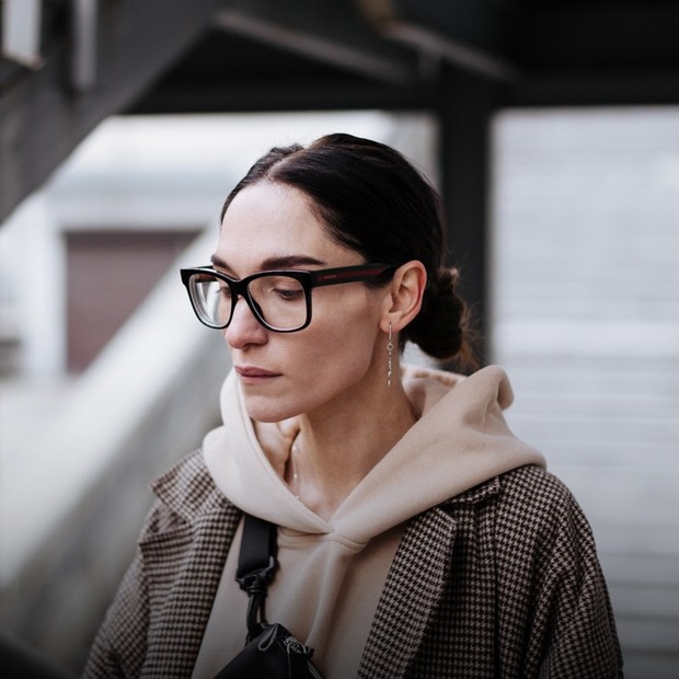 Уляна Нешева, 36 років, художниця, тату-артистка — Зовнішній вигляд на The Village Україна